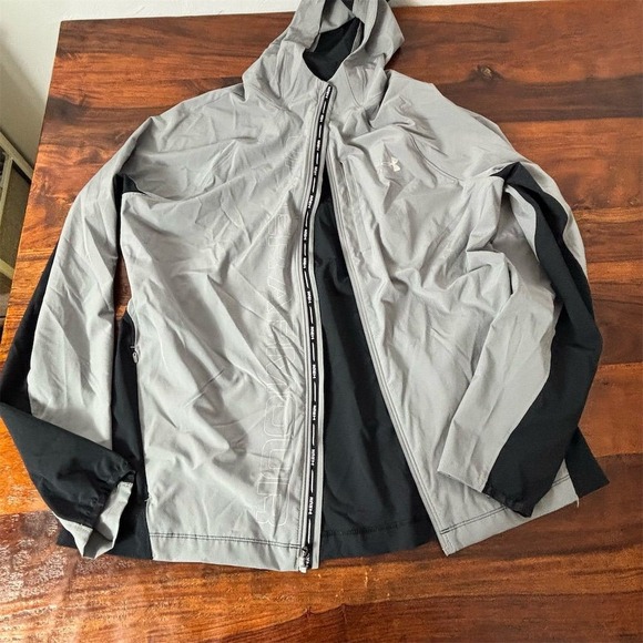 Under Armour Men's Gray ColdGear Reflective Windbreaker Jacket M - Picture 1 of 10